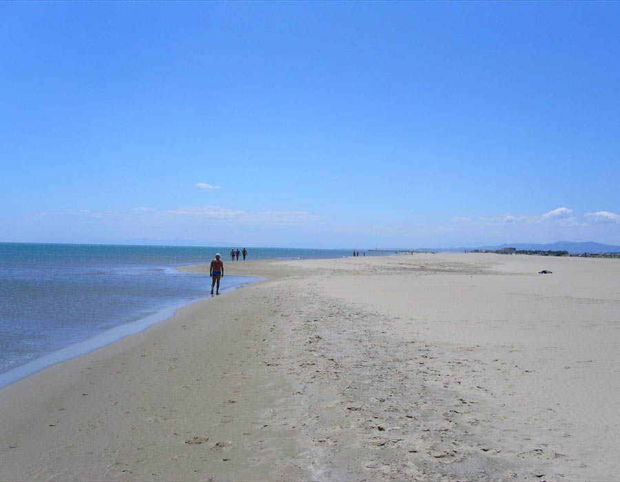 Strand hinter dem Haus